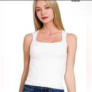 ZENANA SEAMLESS DOUBLE-LAYERED SQUARE NECK TANK TOP — Sizes S/M and L/XL